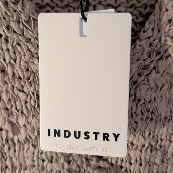 Industry Knit V-Neck Button-Front  Vest - Beige Size M 73% Cotton - Picture 3 of 12